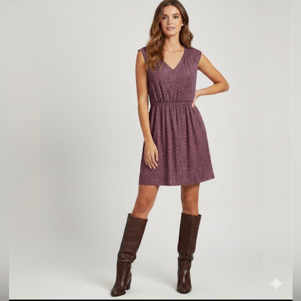 LOFT Purple Patterned Dress Perfect For Fall‎ Layering